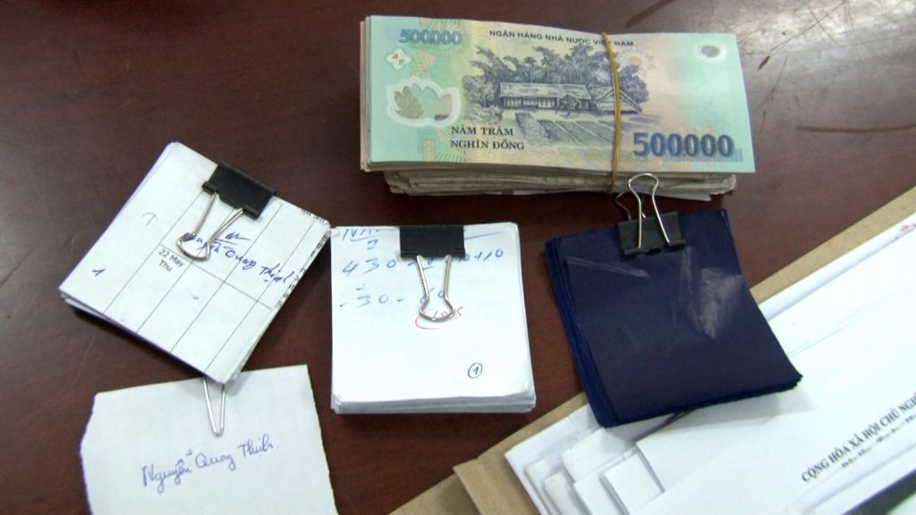 Đề là gì