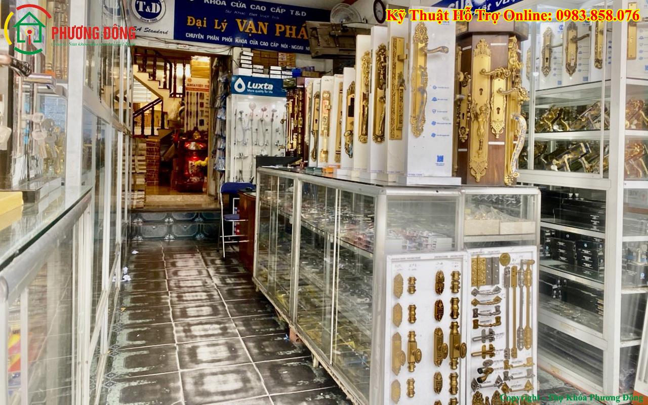 điềm thấy khóa cửa bị kẹt đánh con gì - Hình 2