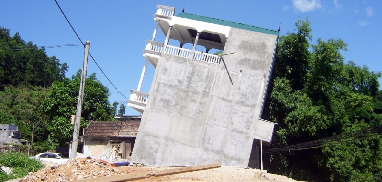 điềm thấy nền nhà lún đánh con gì - Hình 2