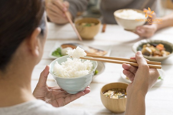 mơ thấy ăn cơm đánh con gì - Hình 3