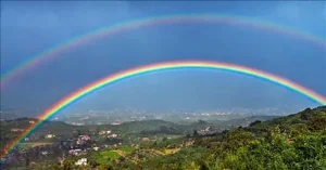 mơ thấy cầu vồng đánh con gì