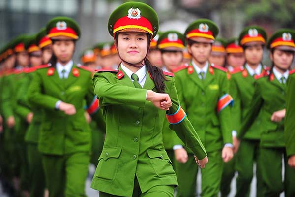 mơ thấy công an đánh con gì - Hình 4