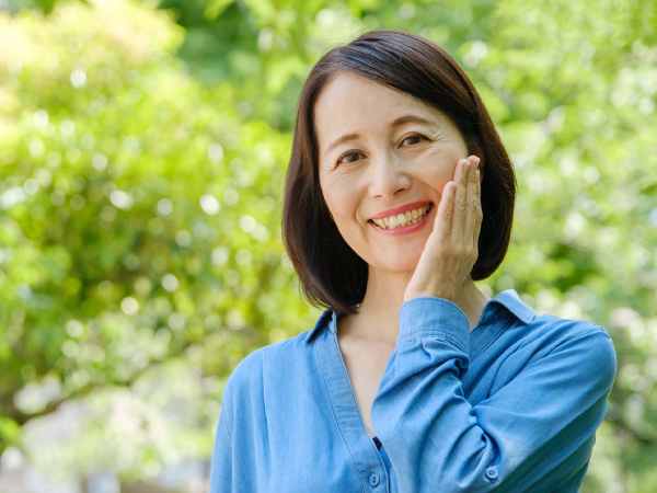 mơ thấy dì ruột đánh con gì - Hình 1