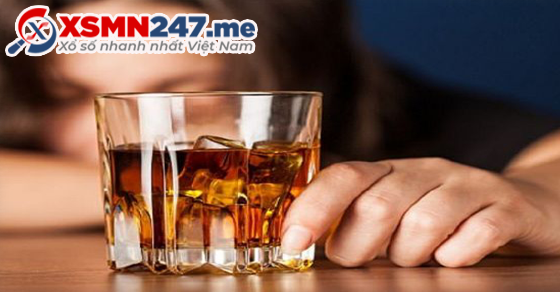 mơ thấy uống rượu đánh con gì - Hình 4